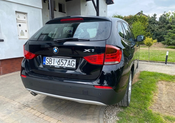 BMW X1 cena 39000 przebieg: 212000, rok produkcji 2012 z Oborniki małe 37